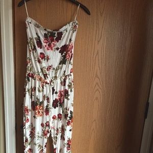 Floral Sleeveless Jumpsuit (small)